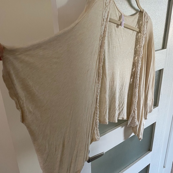 2/$10   Cardigan - Picture 2 of 5